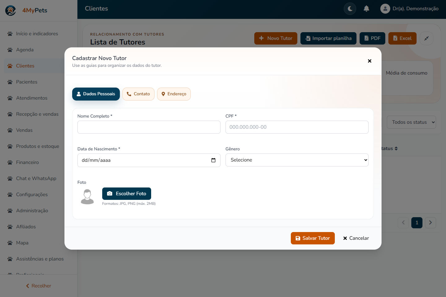 Dados pessoais — tela real com o menu correspondente selecionado